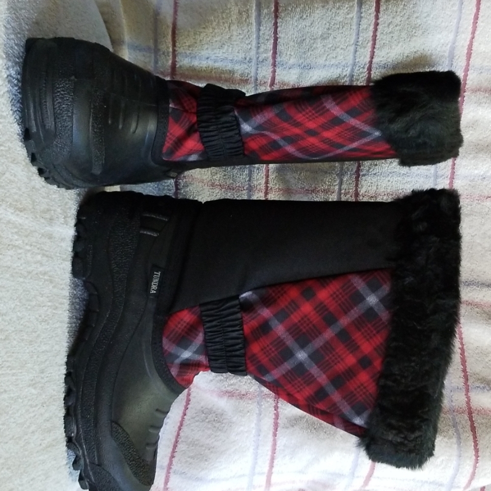 Winter Boots by Tundra